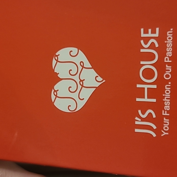 JJ'House NWOT Bridesmaid or prom dress size 8 taupe - Picture 7 of 10